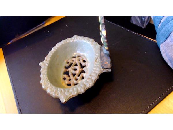 Gietijzeren Zeepbakje  Art Nouveau periode