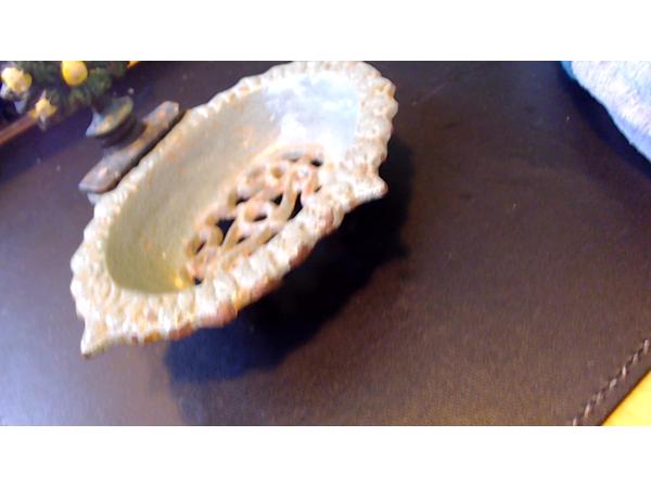 Gietijzeren Zeepbakje  Art Nouveau periode