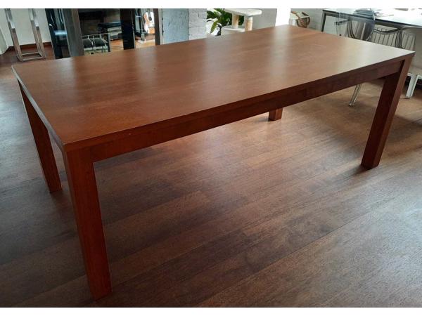 Rechthoekige houten eettafel 200 x 100 cm