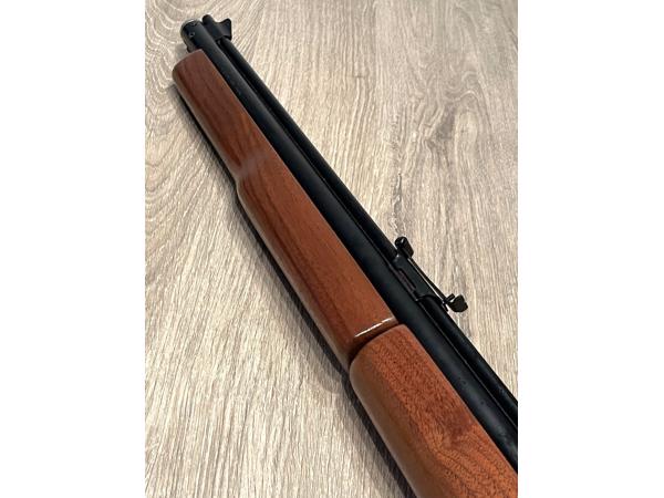 Benjamin- Sheridan pompbuks