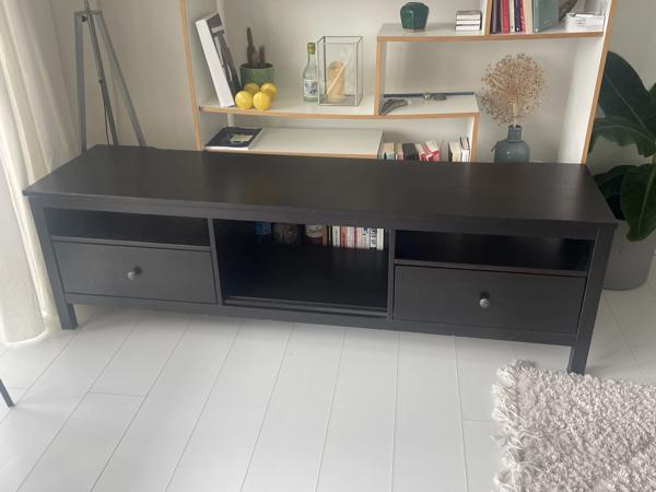 Hemnes tv meubel, 147cm, ikea