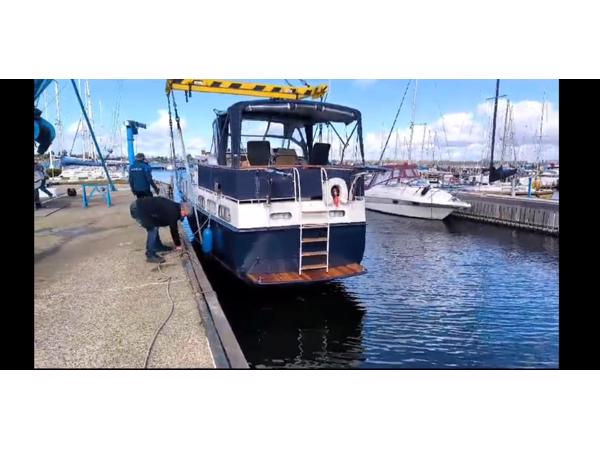 Woonboot / Motorkruiser 14m vaarklaar