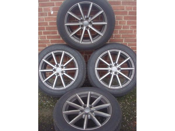 19 Originele Audi 10 spaak Audi Q3, Q5 en Audi A8 R8 5x112