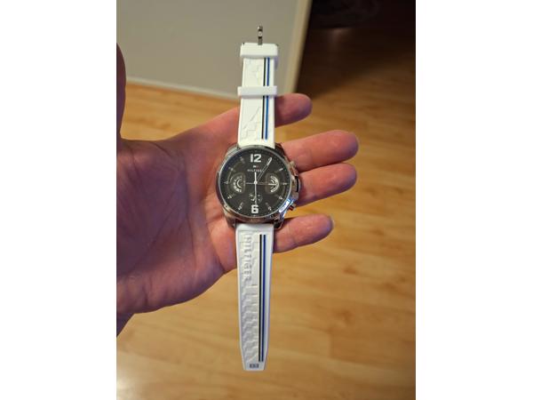 Sportieve Tommy Hilfiger horloge