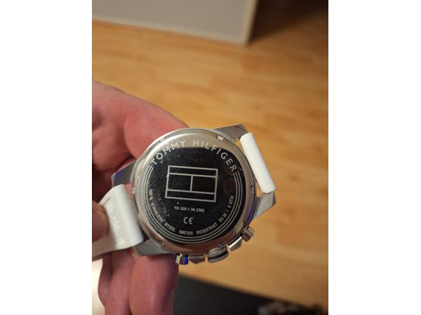 Sportieve Tommy Hilfiger horloge