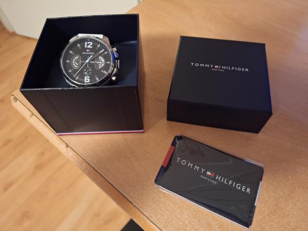 Sportieve Tommy Hilfiger horloge