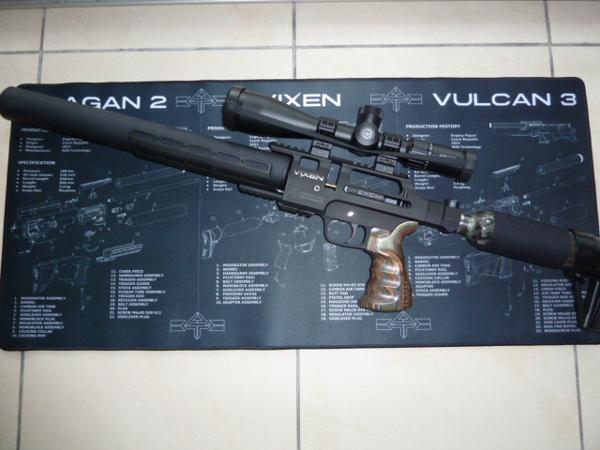 Vixen long .177 compleet met Hawke air max 6-24x50 compact
