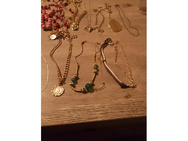 Lot vintage sieraden