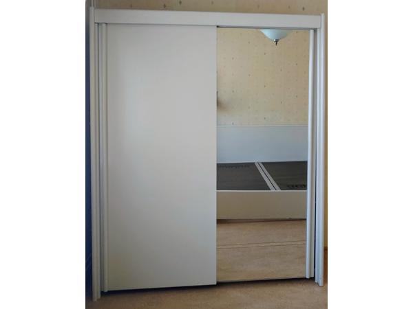 Auping: 2 pers. bed, nachtkastje, kleding- of linnenkast Hout