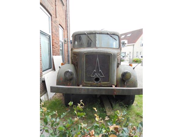 OLDTIMER Magirus Deutz A3000 1952 foodtruck/camper idee