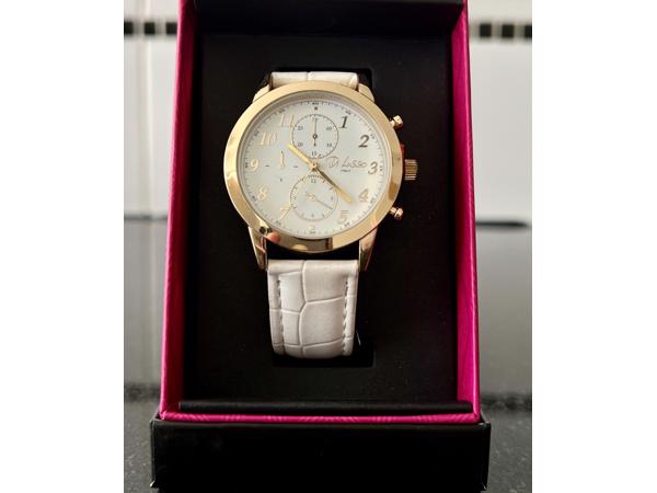 Moet weg zsm • Diverse Di Lusso Italy Design Horloges