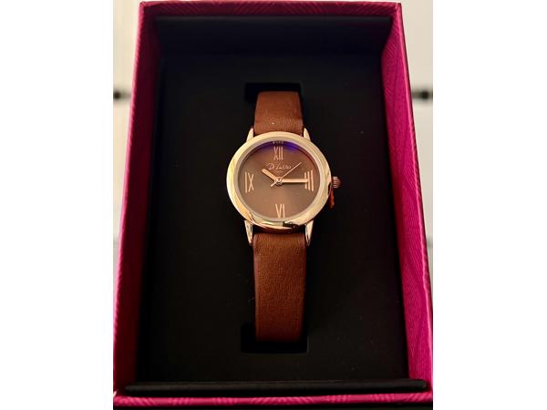 Moet weg zsm • Diverse Di Lusso Italy Design Horloges