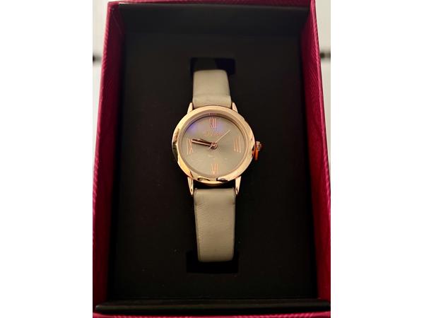 Moet weg zsm • Diverse Di Lusso Italy Design Horloges