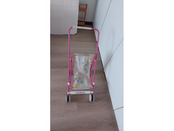 buggy voor de poppen