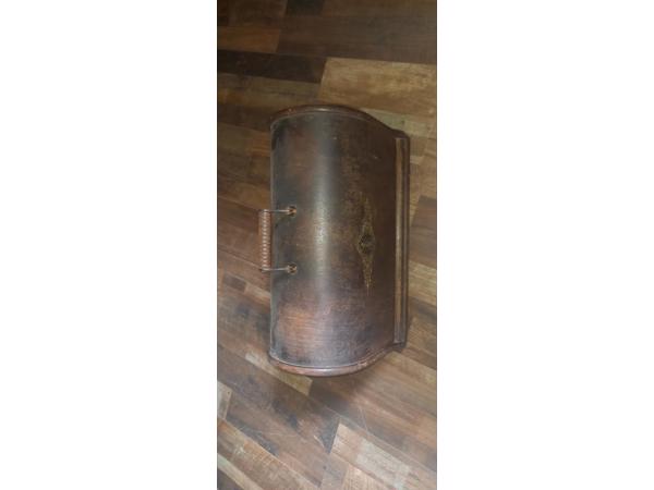 Ongeveer 80 jaar oude naaimachine