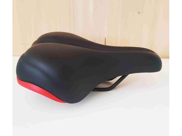 SHEN Cube Natural Fit Ponso zwart/rood fietszadel (nieuw)