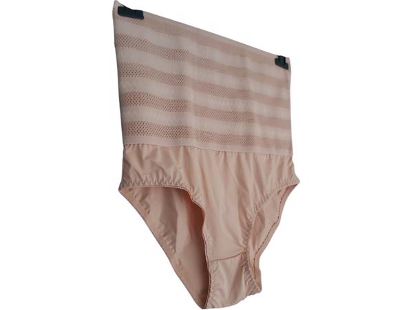 Corrigerende slip met extra hoge taileband beige XXL