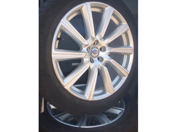 20 Inch Originele Volvo XC90 Inscription Velgen 5x108