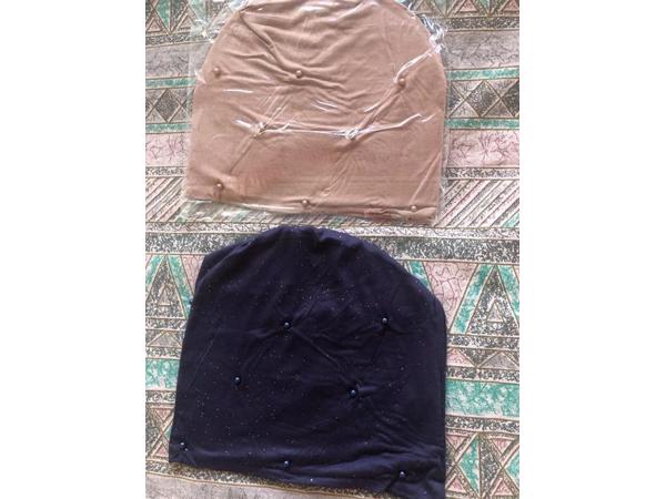 4 stuks nieuwe leuke warme mutsen