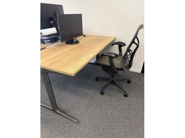 6x Bureau van Ahrand