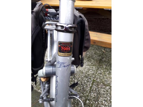 koga myata  dames tourfiets met vlinderstuur.