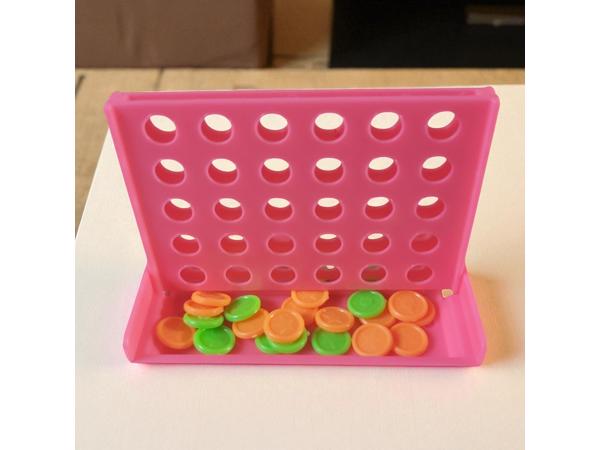 4 op een rij spel , roze mini formaat 7,5cm x 4,5cm