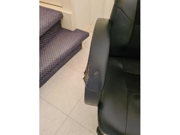 Bureaustoel in hoogte verstelbaar