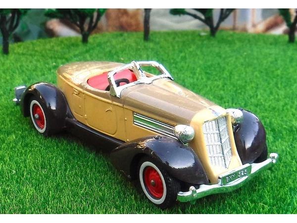 Matchbox yesteryear Auburn 351