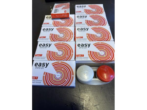 Lenzen, sterkte +1,75. Uitstekend in linkeroog zodat een leesbril onnodig is. Heeft 20 jaar goed gewerkt, nu heb ik nieuwe implantaatlenzen!