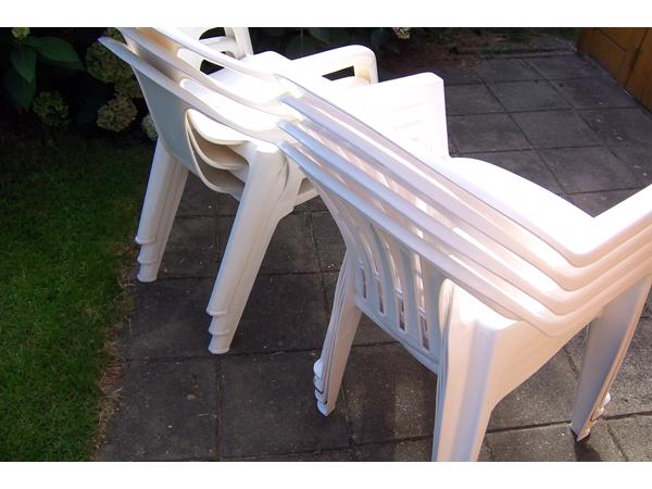 Party stoelen kunststof gratis