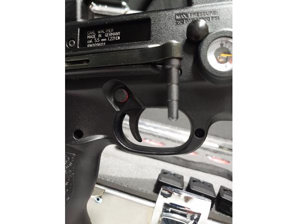 WALTHER REIGN M2 BULLPUP/PCP (5,5mm)  COMPLEET JACHTPAKKET!!