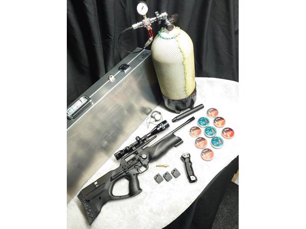 WALTHER REIGN M2 BULLPUP/PCP (5,5mm)  COMPLEET JACHTPAKKET!!