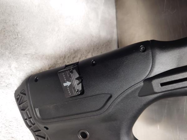 WALTHER REIGN M2 BULLPUP/PCP (5,5mm)  COMPLEET JACHTPAKKET!!