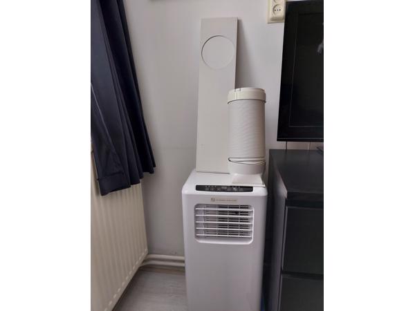 Bijna nieuwe airco met afstandsbediening