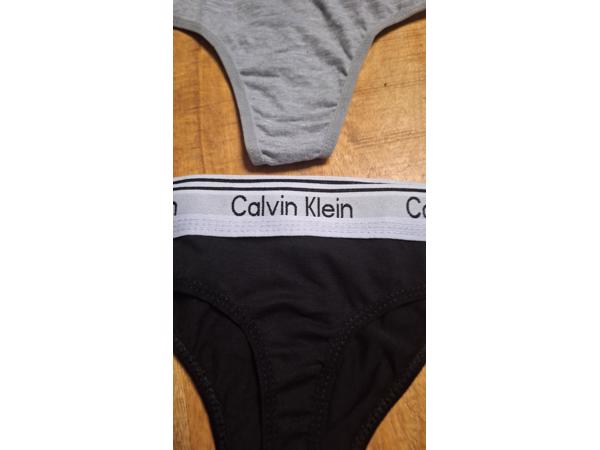 Calvin klein string