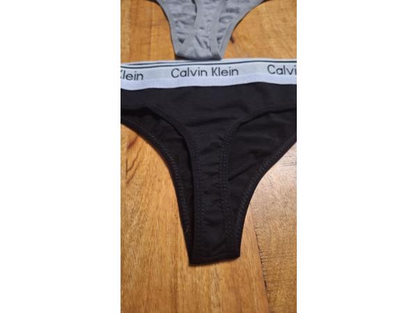 Calvin klein string