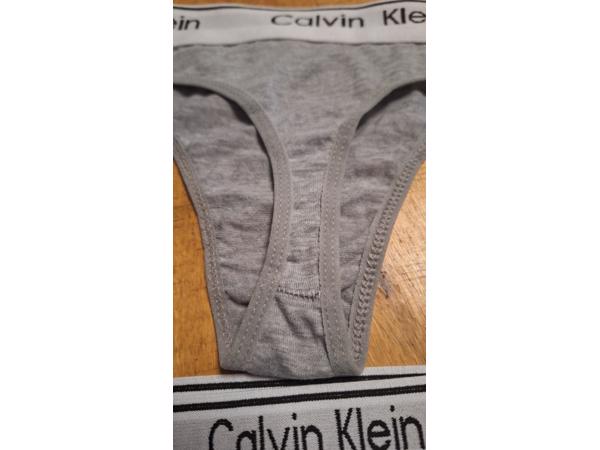 Calvin klein string