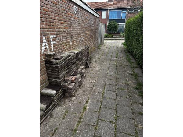 Betontegels 30 bij 30 bij 4 centimeter