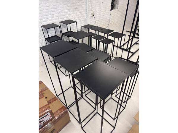 ZWART STALEN BIJZETTAFELS