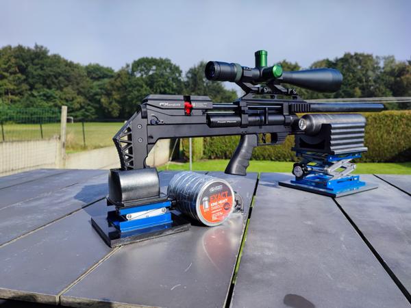 FX MAVERICK SNIPER cal .25 - zeer weinig gebruikt