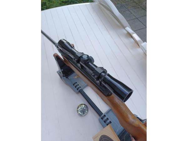 Degelijke luchtbuks Diana 25d