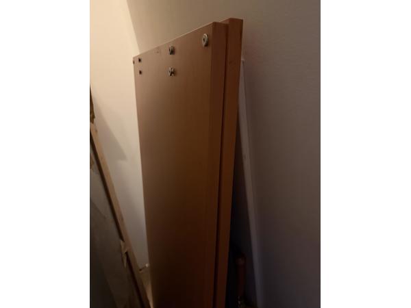 2 x Bureau