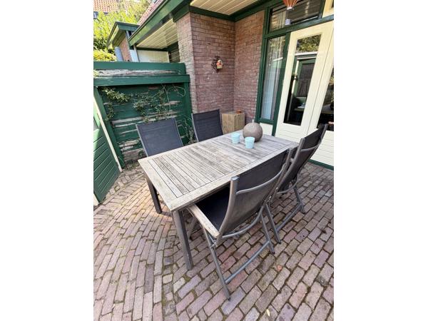 Aluminium tuintafel met 4 verstelbare stoelen