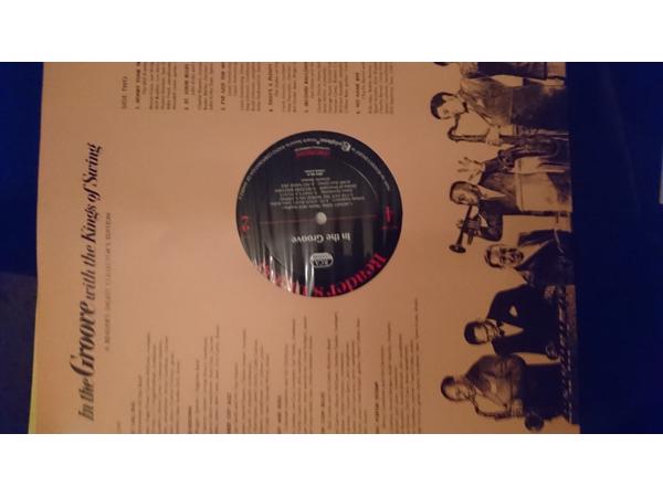 collecters item 6 lp box in the Groove with the Kings of Swi