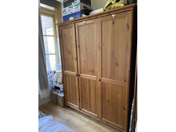 Kleding kast van IKEA