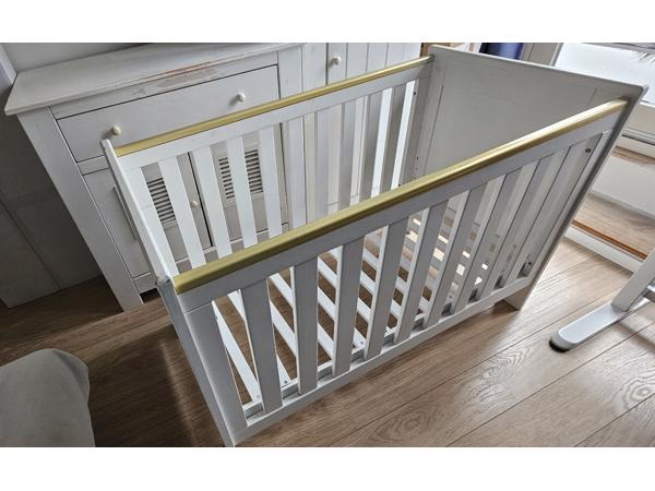 Ledikant baby bed 120x60cm