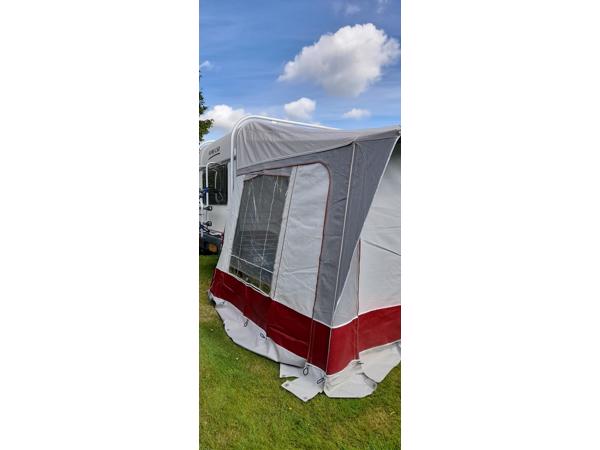 Te koop aangeboden Walker Voortent