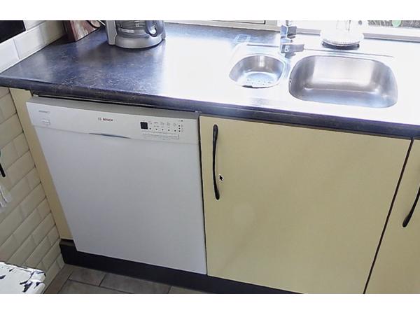 hoek keuken (2007) inclusief apparatuur (2015)