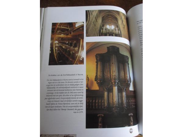 ARTIS-HISTORIA - België, Geschiedenis en Beweging