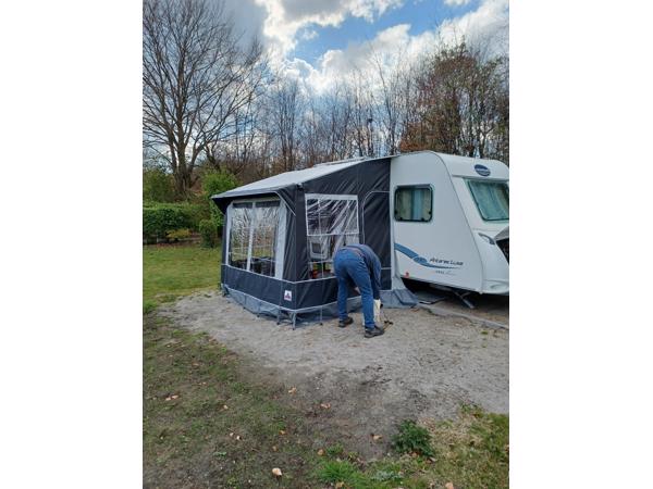 Voortent Dorema Quattro